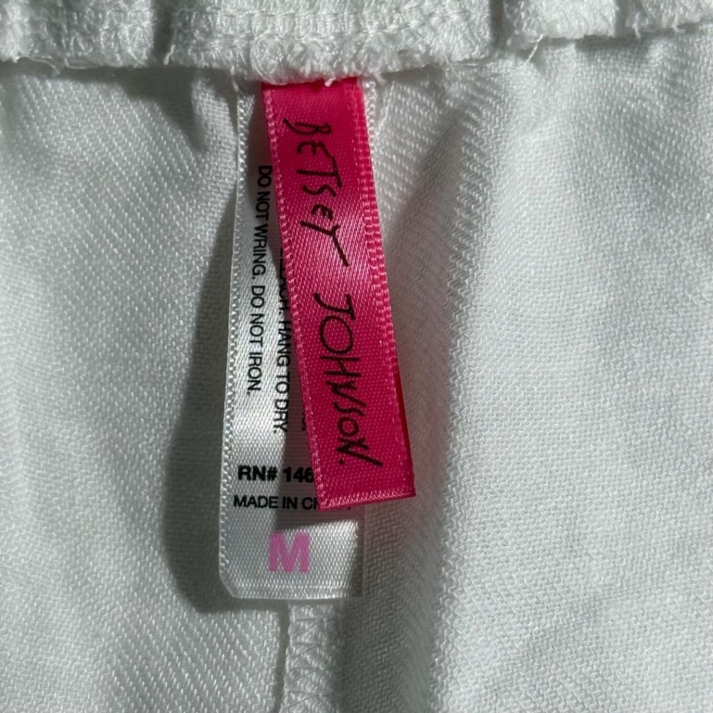 NWT Betsey Johnson 2 Piece Button Down Shirt & Short Set White Size Medium - Picture 7 of 13